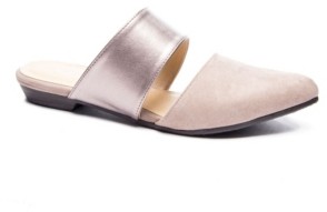 cl laundry shoes flats