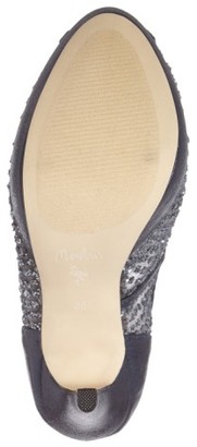 Menbur Women's 'Tambre' Glitter Platform Sandal