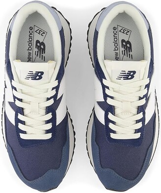 womens navy basketball shoes