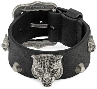 Gucci Leather bracelet with feline heads
