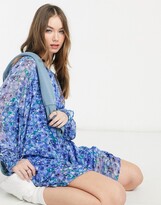 Thumbnail for your product : Vero Moda smock dress in blue floral