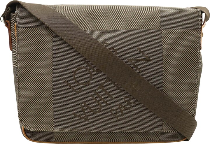 Shop Louis Vuitton Canvas Messenger & Shoulder Bags by importshopERUMU
