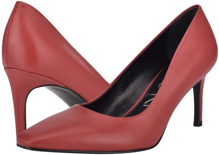 calvin klein pumps