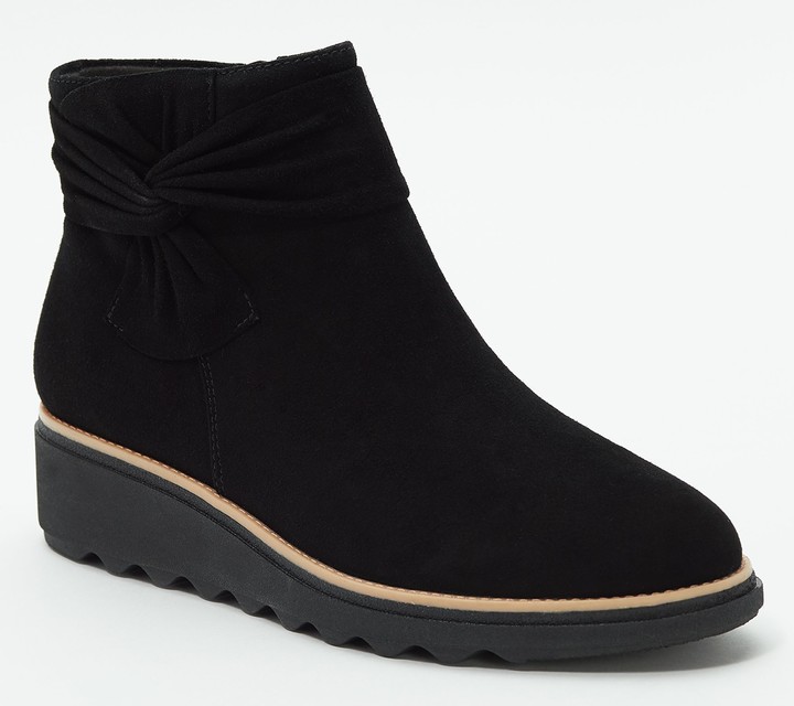 clarks hope rest wedge bootie