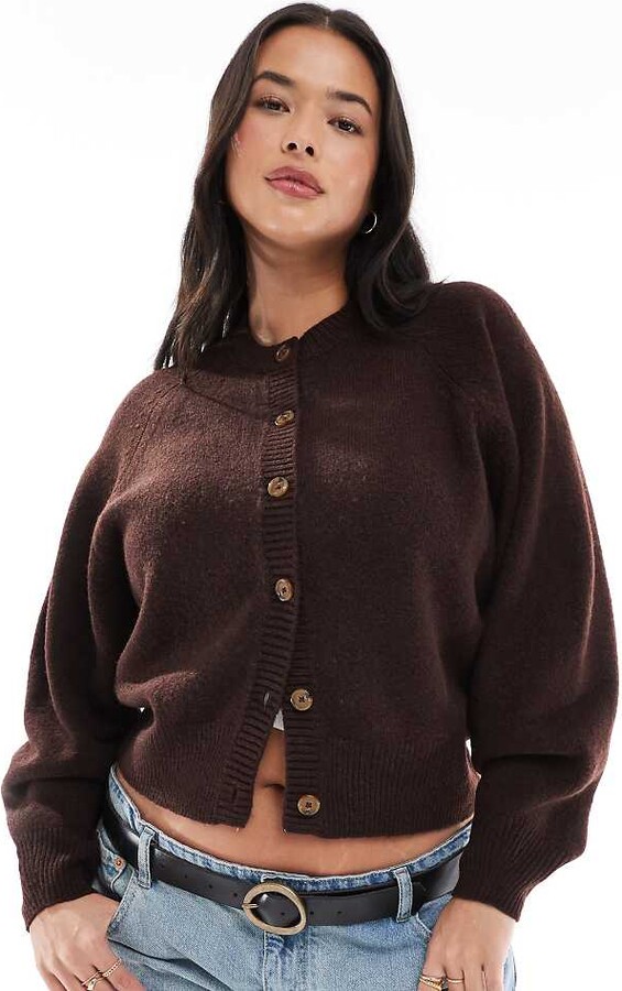 ASOS Curve ASOS DESIGN Curve crew neck cardigan with raglan sleeve detail in chocolate