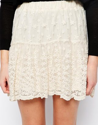Vero Moda Short Lace Skirt