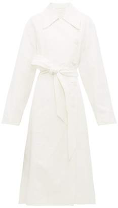 The Row Efo Stonewashed Linen-blend Trench Coat - Womens - White