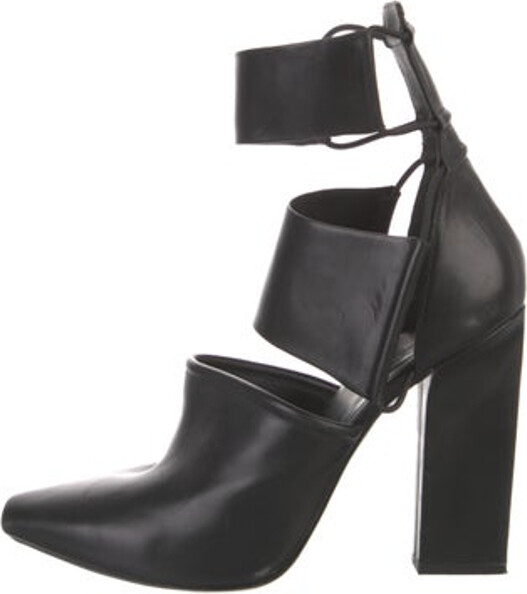 Alexander Wang Leather Ankle Boots Black Pointed-Toes Peg-In-Hole Closure at Ankles Unfortunately due to restrictions this item may not be eligible for shipping in all areas.