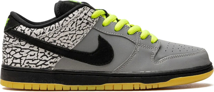 nike sb dunk pee wee herman