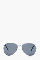 Thumbnail for your product : boohoo Classic Aviator Sunglasses