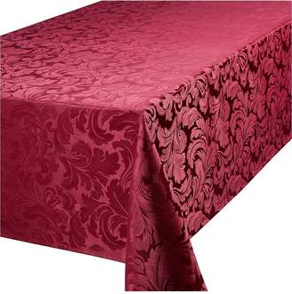 Very Cadiz 8 Place Setting Tablecloth and Napkin Set – Berry