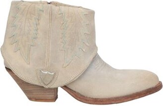 HTC Ankle boots