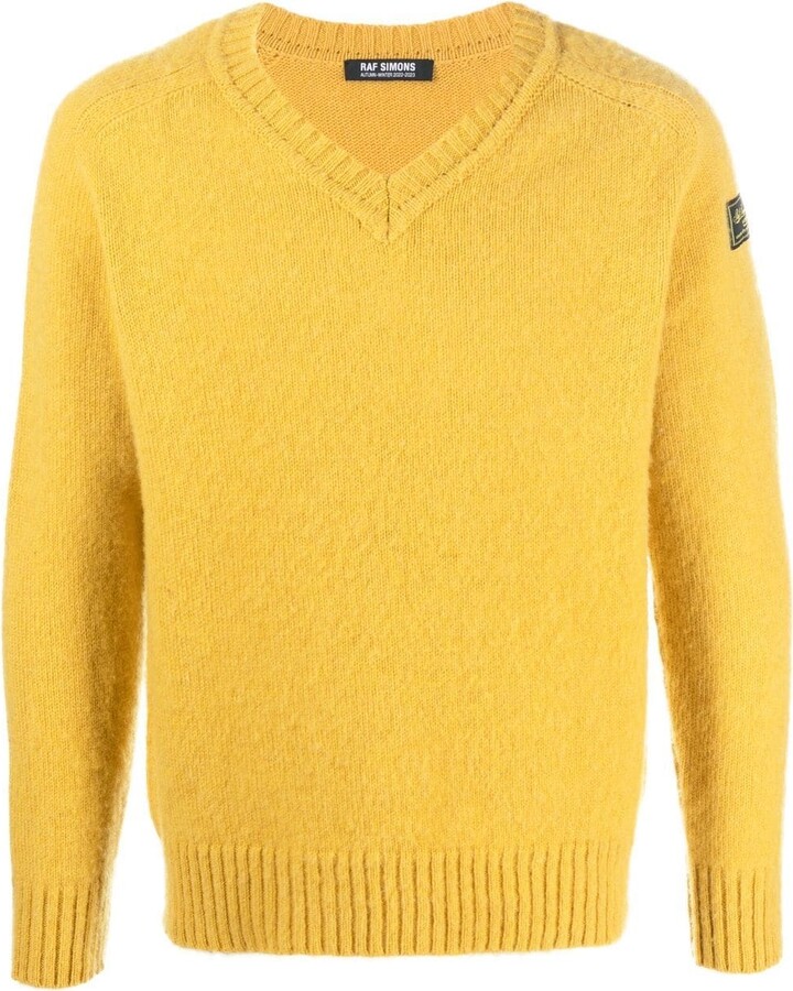 men's yellow v neck jumper