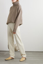 Thumbnail for your product : Extreme Cashmere N°20 Oversize Xtra Cashmere-blend Turtleneck Sweater - Brown