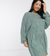 Thumbnail for your product : Daisy Street Plus mini smock dress in ditsy floral