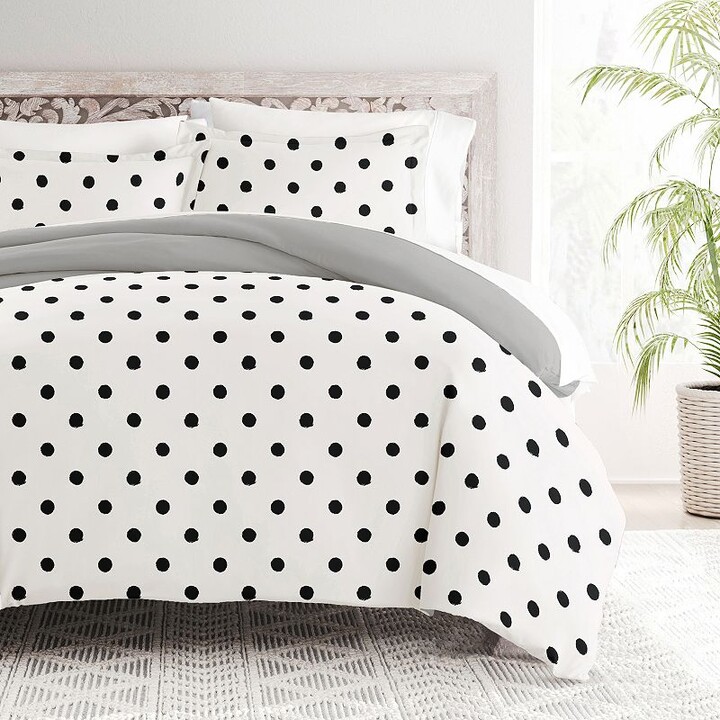 Home Collection Premium Ultra Soft Painted Polkadot Reversible Duvet Cover Set