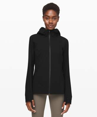 lululemon rain on train on jacket