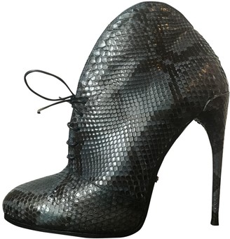 gucci python boots