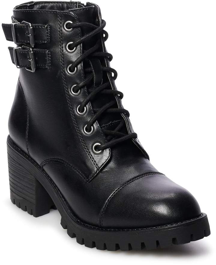 ugg bailey button triplet ii boot