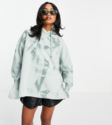 Thumbnail for your product : Topshop Petite tie dye hoodie in green