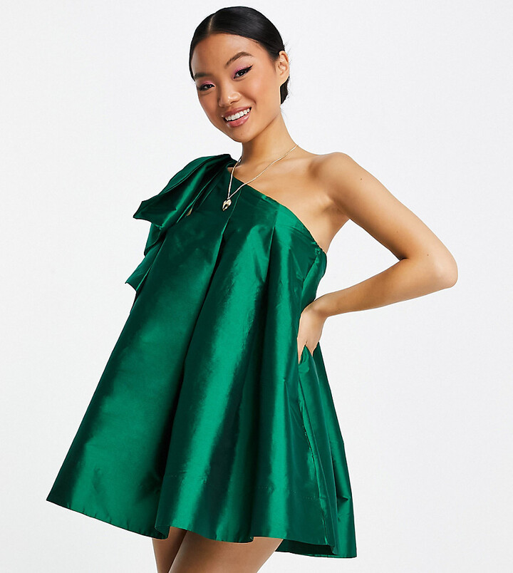 Forever New Petite Ever New Petite oversized bow one shoulder mini