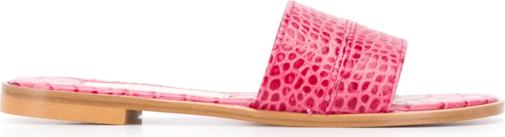 Avec Modération Crocodile Embossed Sandals