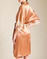 Thumbnail for your product : Lise Charmel Silk Exception Short Robe