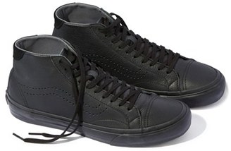 Vans 'Court Mid Dx' Sneaker