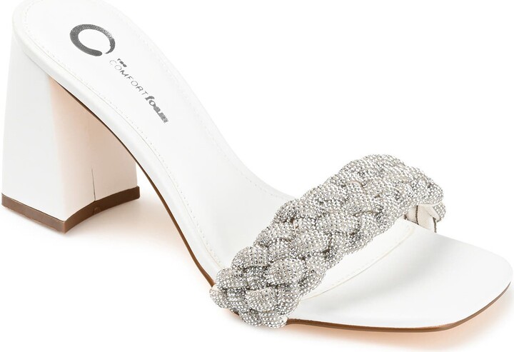 Journee Collection Sashaa Pump