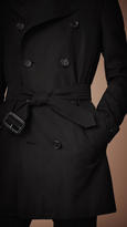 Thumbnail for your product : Burberry The Kensington - Short Heritage Trench Coat