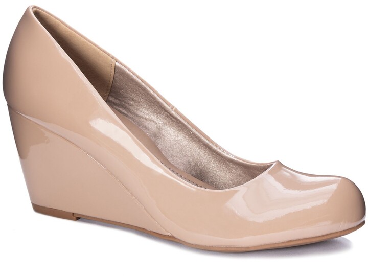 nude wedge pumps
