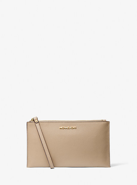 michael kors jet set zip pouch