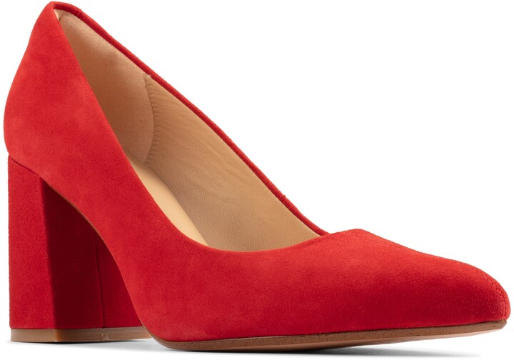 red block heels pumps