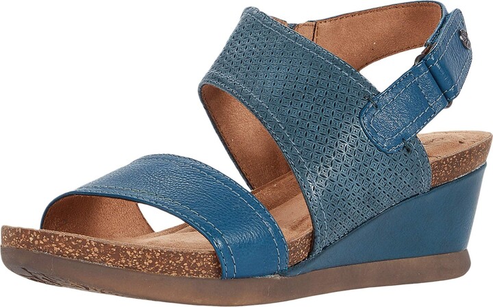 teal wedges