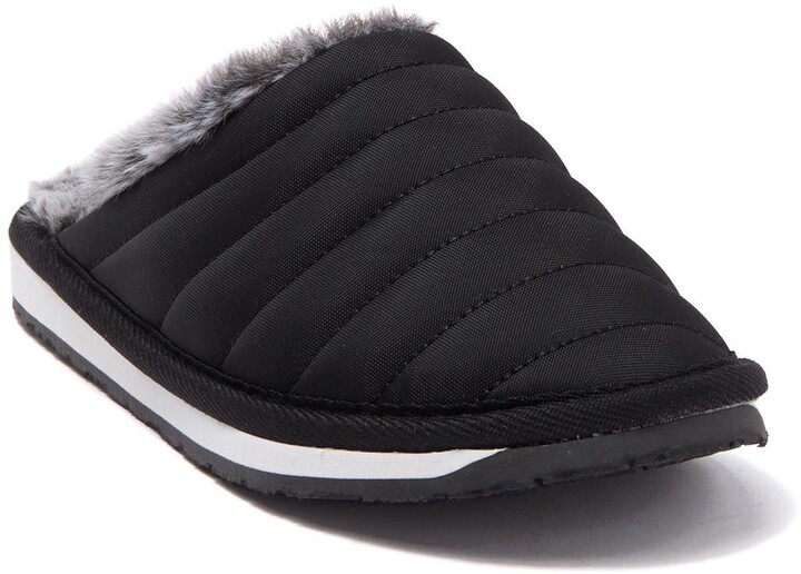 minnetonka quilted scuff