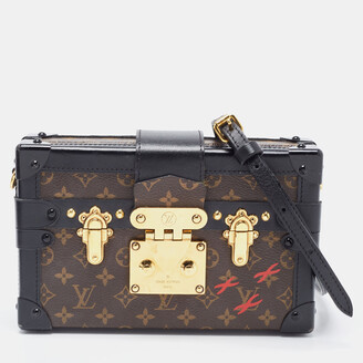 Body - Monogram - Pochette - Vuitton - Cross - ep_vintage luxury Store -  Bag - M51870 – dct - Gange - wearing a Louis Vuitton Pettie Malle - Louis