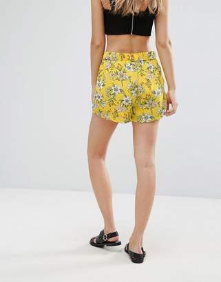 Vero Moda Floral Printed Shorts