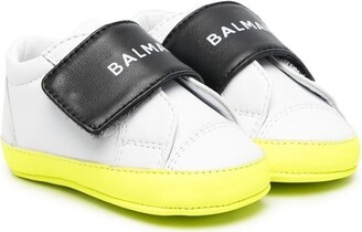 Balmain Kids Logo-Print Touch-Strap Sneakers