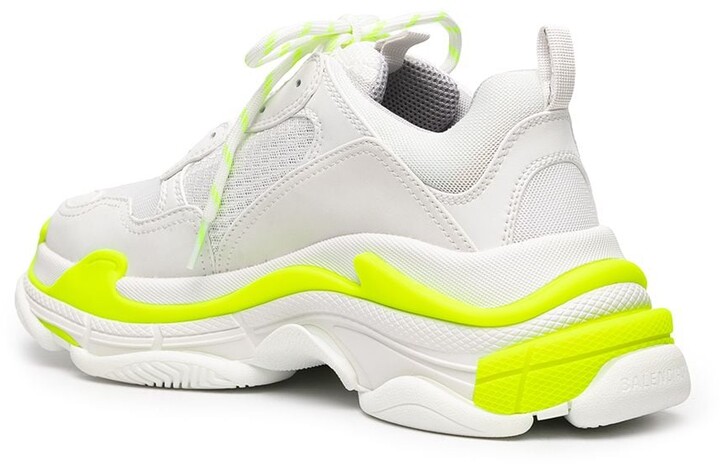 triple s low top sneaker