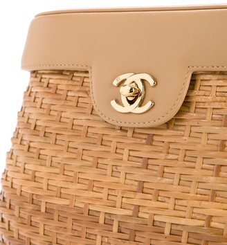Chanel Pre Owned 1997-1999 Chain Basket Shoulder Bag