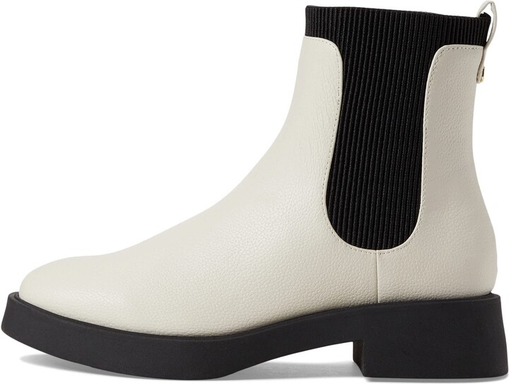 kenneth cole reaction women's salt chelsea ankle boot