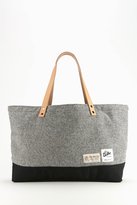 Thumbnail for your product : UO 2289 Drifter Bag Tweed Club Tote Bag