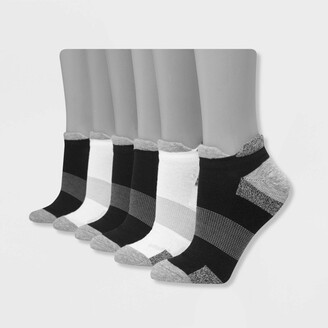 Hanes Women's Breathable Cushioned Ankle Socks, Comfort Toe Seam, 6-Pairs  Black w/White Vent 5-9
