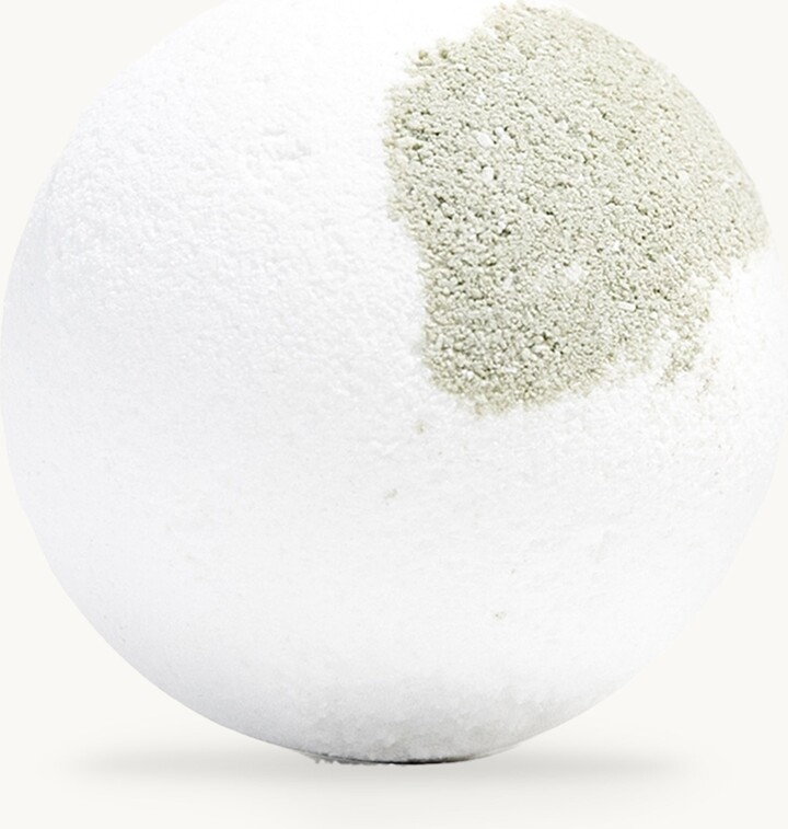 Bathorium Boreal Fog Bath Bomb