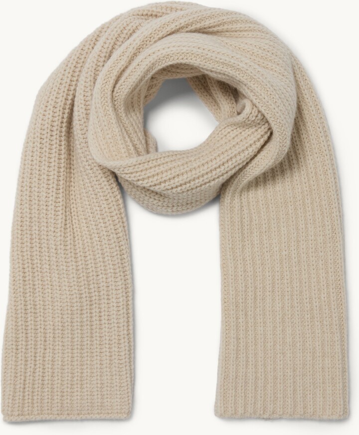 goop GWYN The Travel Scarf | Cream | Size