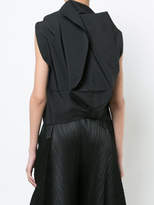 Thumbnail for your product : Issey Miyake 132 5. layered sleeveless blouse