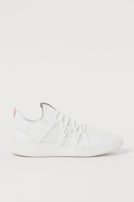 h and m white sneakers