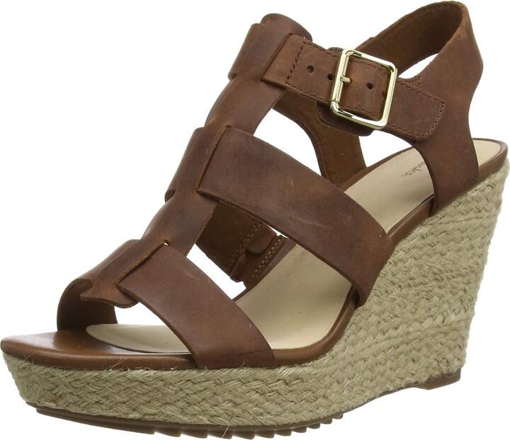 clarks sandals sale uk