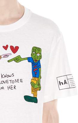 Haculla he She Knows T-shirt