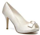 Thumbnail for your product : Menbur Women's Luz Rounded toe High Heels in White